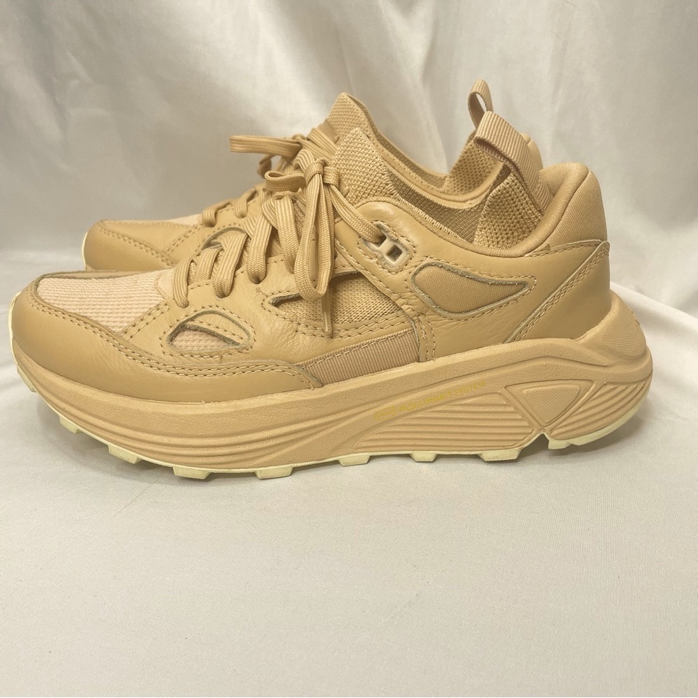Brandblack Women's Aura 130 Vegatan Beige VIBRAM shoes size 7.5